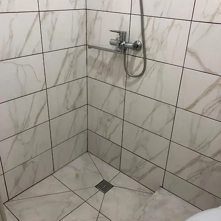 центр и море ул троицкая,4 бесплатная парковка Odessa