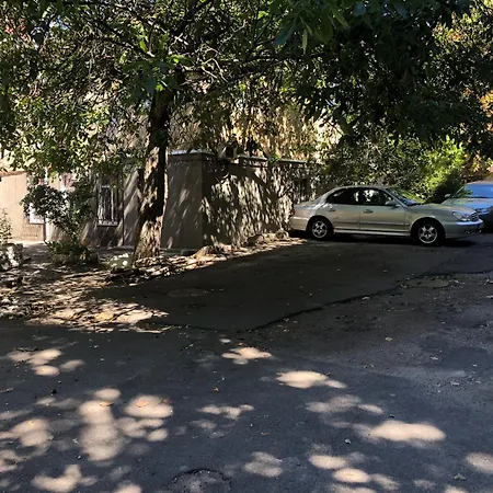 центр и море ул троицкая,4 бесплатная парковка Appartement Odessa